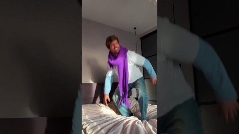 Дома будешь так кривляться!