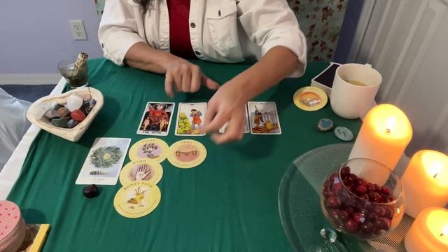 Christmas Magic ?☃️?☃️?Pick-a-Card Tarot Reading