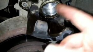 показал как можно восстановить сломанные тормозные цилиндры суппорта не торопитесь выкидывать стары