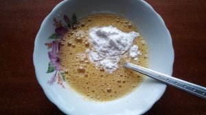 Салат из колбасы и яичных блинов