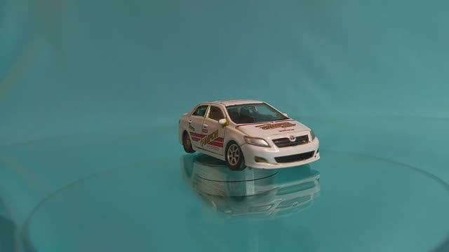 Машинка Toyota corolla