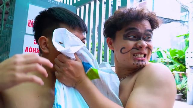 TEAM SPIDER-MAN vs BAD GUY TEAM #38 | Amazing Girl Poolside Pranks With Funny Spider MAGIC WC смотреть онлайн