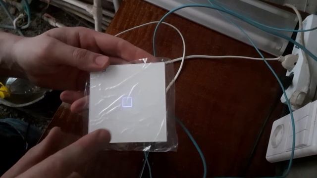 умный wifi выключатель sonoff распаковка. работа смотреть онлайн