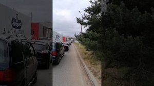 Пробка при въезде в Россию. Пункт пропуска Лобок