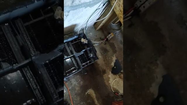 Как взорвался аккумулятор смотреть онлайн