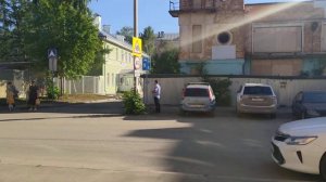 Казань, ул. Адмиралтейская 13/30 (у входа)