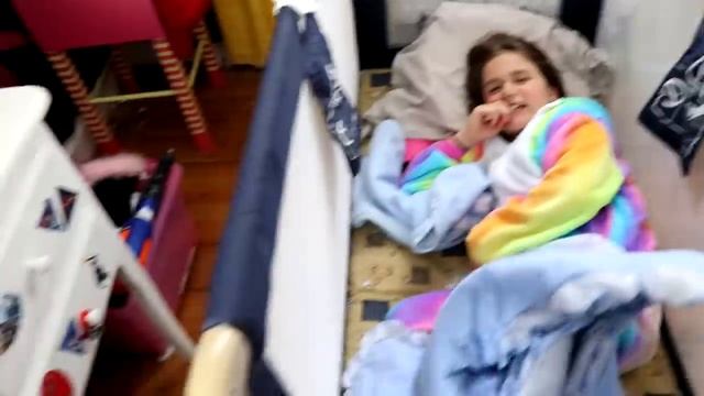 24 HEURES COMME UN BÉBÉ ! *la honte* смотреть онлайн