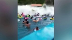 В аквапарке Китая пострадали 44 человека из-за искусственной волны