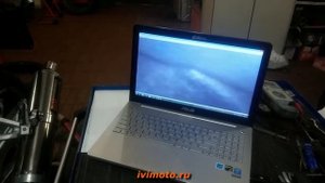 Осмотр цилиндро-поршневой группы мотоцикла Suzuki SV1000 с использованием видеоэндоскопа