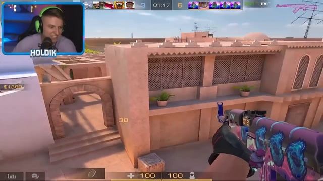 ХОЛДИК ПРОТИВ 10 ДЕВОЧЕК В СТАНДОФФ 2?