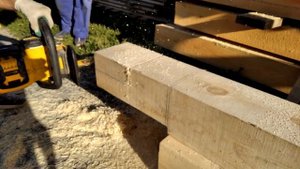 Сможет ли цепная аккумуляторная пила DeWALT FLEXVOLT DCM575X1 пилить на всю длину шинки?