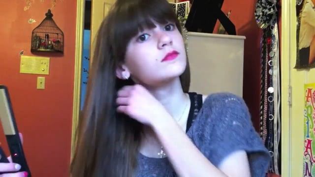 Bella Thorne Crimped Hair Tutorial смотреть онлайн