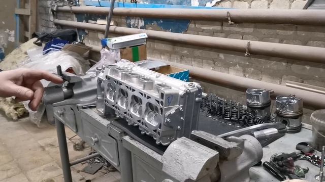 НЕ СТАВЬТЕ 2 ПРУЖИНЫ НА КЛАПАН ГБЦ ЗМЗ 405 406 409 ПОКА НЕ ПОСМОТРИТЕ ЭТО ВИДЕО!!! смотреть онлайн