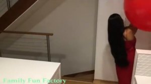 Giant Red Balloon ? My Biggest Balloon Ever!!