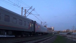 Медленный Электровоз ЭП2К-384 с пассажирским поездом №99 Москва - Белгород