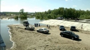 Спасатели вытащили из воды тела детей, которые потерялись в районе Бугринского моста