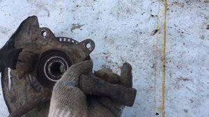 Кулак поворотный в сборе Volkswagen Golf 3 Фольксваген Гольф 3