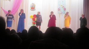 Хор - Ах, ночь, голубая ночь (с измен-м текстом гор.романса ХIХ века - "На город спускается вечер")