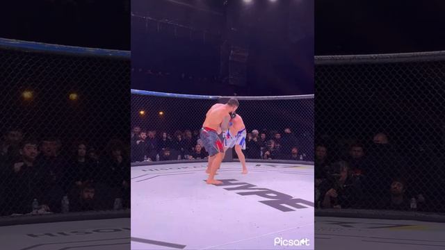 ?Кровь в клетке. Пеле Садоян VS Яков Букин. Нарезка Hype Fighting Championship