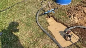 ИДЕАЛЬНАЯ ВОДА ИЗ АБИССИНСКОЙ СКВАЖИНЫ, А В КОЛОДЦЕ МРАК