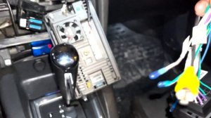 Установка Teyes CC2+ 7 дюймов в Citroen C4B7 (лучше чем завод)