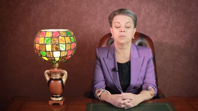 Почему не надо отдавать слишком много смотреть онлайн