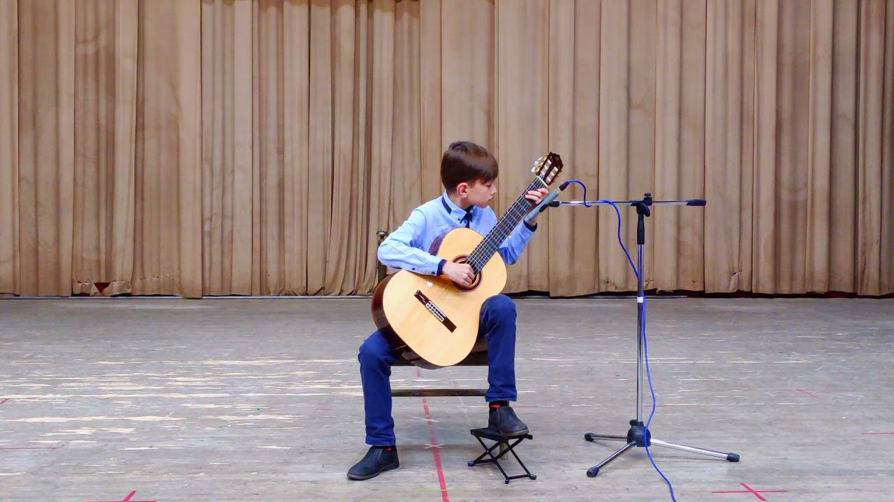 Н. Паганини"Соната 26", р.н.п. "Ты воспой в саду, соловейка." ар. Л.Иванова. Исп. А. Натальин. смотреть онлайн