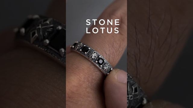 Helios Global's outstanding men's jewelry collection features a lotus motif as the main theme.