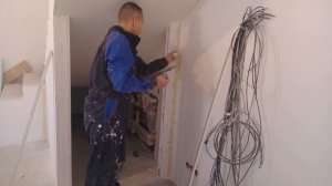 Монтаж углоформирующей бумажной ленты. Для чего нужна?