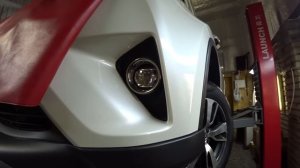 Rav4/17г.в./Замена передних ПТФ(на светодиодные).