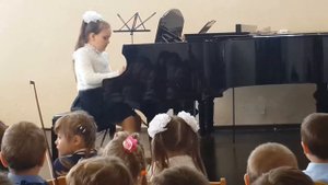 И.Парфенов "Бармалей".  Исп. Алиса Гаврюшова, 7 лет (1 класс)