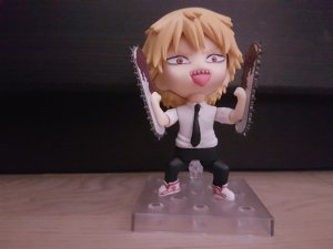 обзор на фигурку денджи человека бензопилы