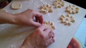 Пирожки с тыквой из дрожжевого теста