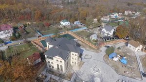 ООО "ВладСтройМонтаж" Резиновое покрытие теннисного корта 2015г