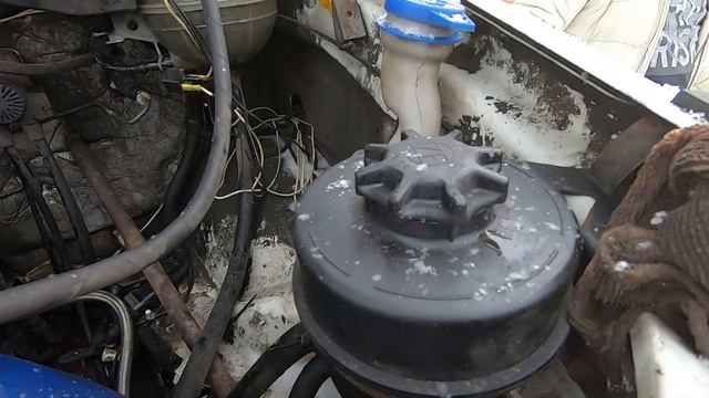 Замена жидкости в гидроусилителе руля на Газоне Некст.