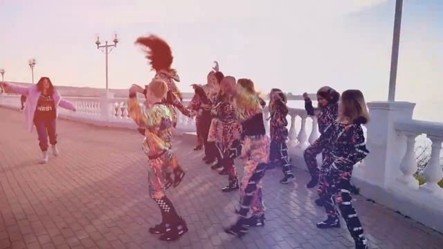 ОРАНЖЕВЫЙ ХИТ смотреть онлайн