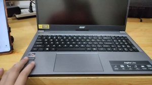 Acer Aspire Lite  vs Acer Extensa 15 | detail comparison (16 GB RAM - 512 GB SSD )
