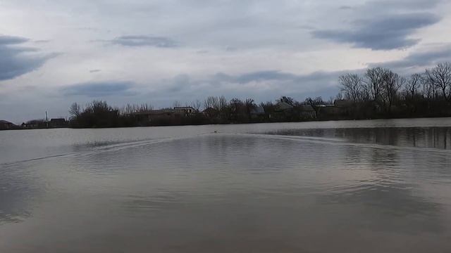 GPS автопилот UNIBOAT + кнопка и тактильный динамик. Голос и отправка кораблика без пульта с кнопки смотреть онлайн