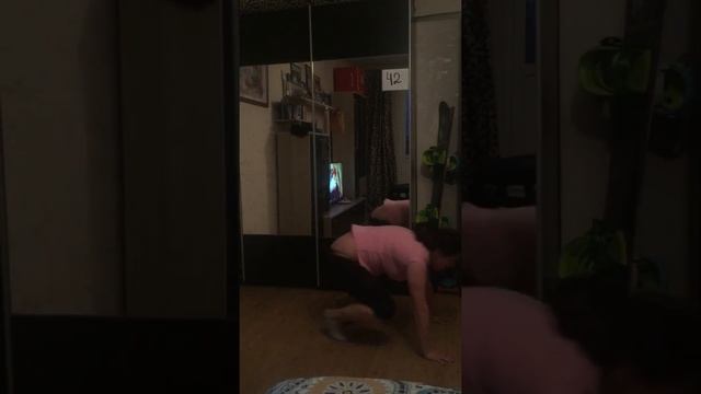 2судный день, минута стул и 2 берпи смотреть онлайн