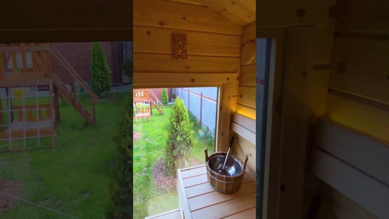 Парилка в бане с большим окном #shorts #баня #баняподключ #парилка #баняизбруса #строимбаню #печка