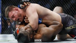 ЖЕСТКАЯ РЕАКЦИЯ БОЙЦОВ НА БОЙ UFC 220 МИОЧИЧ - НГАННУ