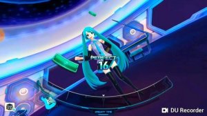 Песня: Хатсуне Мику игра(воколоид)