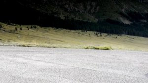 2018 Toyota Camry vs 2017 Mercedes E-Class