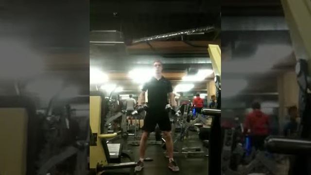 Разведение гантелей стоя 10кг смотреть онлайн