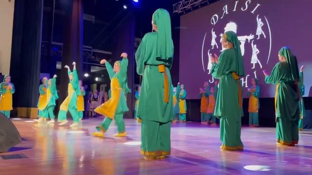 АНСАМБЛЬ ДАИСИ, АВАРСКИЙ ТАНЕЦ, ФЕСТИВАЛЬ В РОСТОВЕ смотреть онлайн