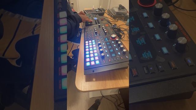 Octatrack Synth Rage Music #hiphop #hydrasynth смотреть онлайн