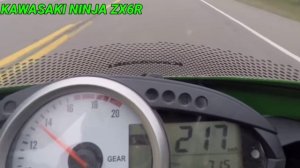 KAWASAKI NINJA ZX6R VS SUZUKI GSXR 600 WHICH ONE IS FASTER?  | SOUNDS TOP SPEED ACCELERATIO