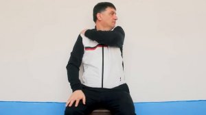 Bo'yin osteoxondrozi, gipertoniya va uyqusizlik kasalliklarni davolash. Bo'yin gimnastika mashqlari