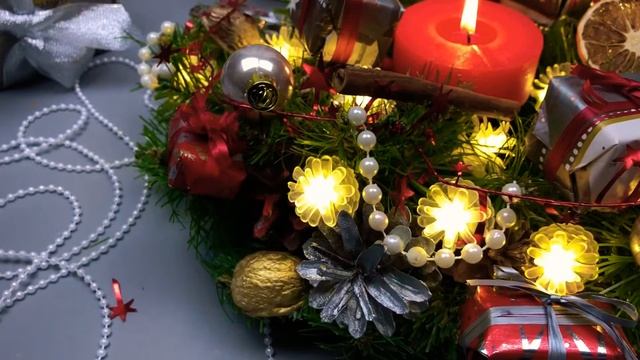 Новогодний и рождественский венок на стол или двери "Нежные шишки" смотреть онлайн