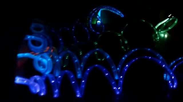 НОВИНКА 2014 на Украине 35 грн Светодиодный, светящий, светомигающий micro USB кабель Smile для смотреть онлайн